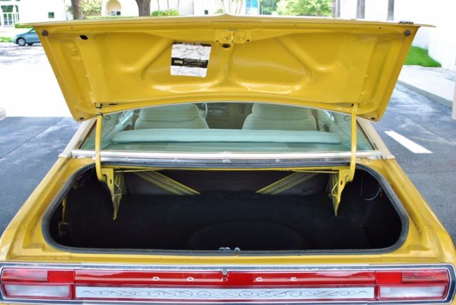 1976 Dodge Aspen SE Very Rare! 318 V8 Sunroof Low Miles! - photo 12