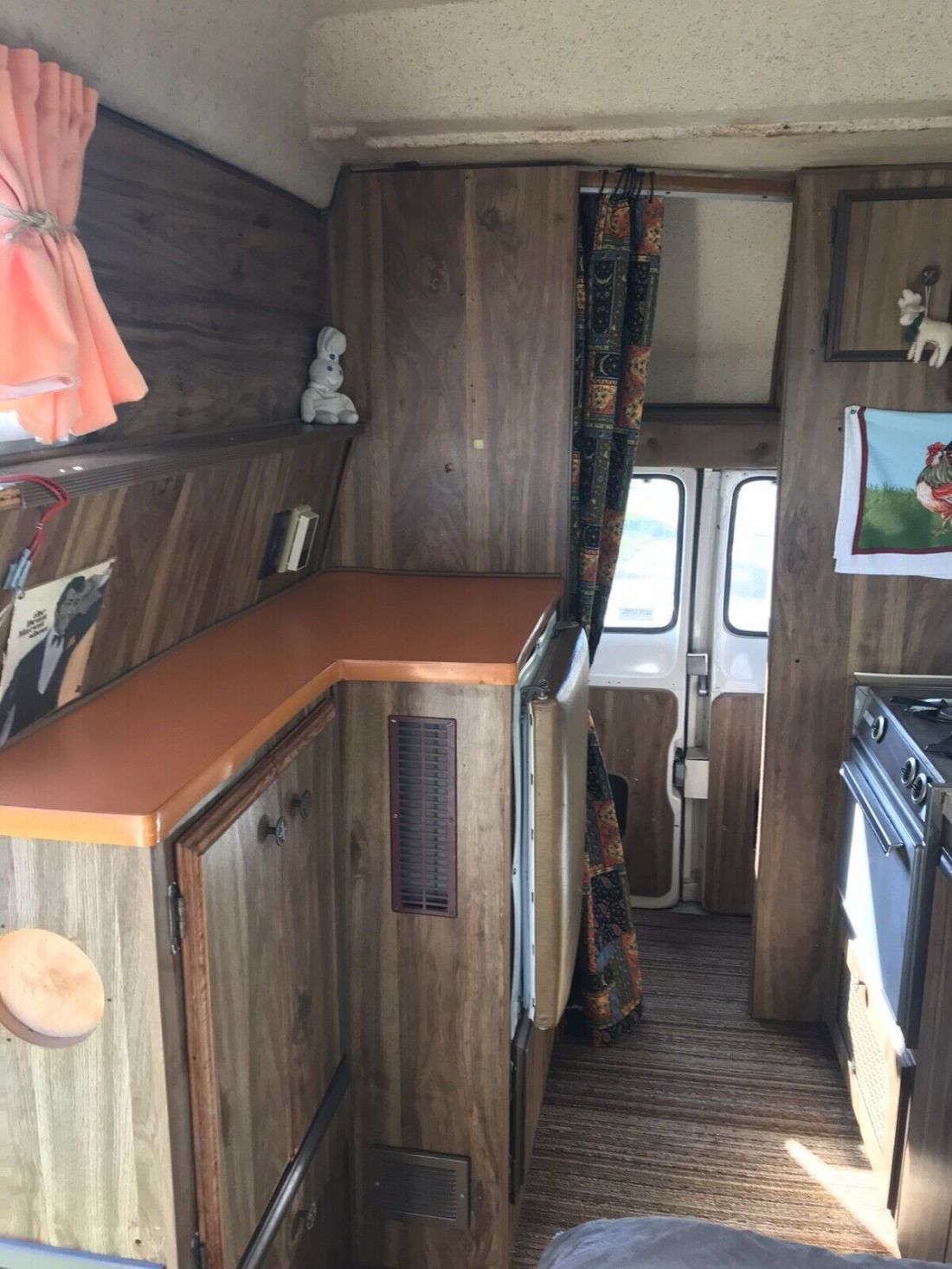 1976 Dodge B300 Coachmen Campervan RV - photo 12