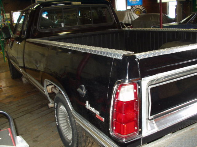 1976 Dodge D100 Pickup - photo 5
