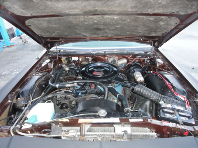 1976 Dodge Monaco 4 Door Sedan - photo 9