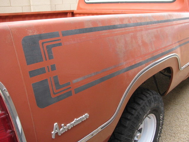 1976 Dodge Power Wagon 4x4 shortbed - photo 9