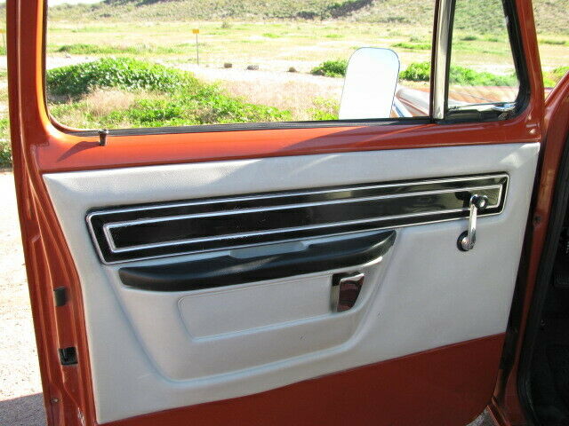 1976 Dodge Power Wagon W100 - photo 8