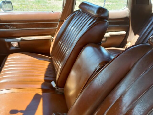 1976 Dodge Royal Monaco - photo 12