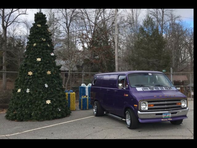 1976 Dodge B100 - photo 7