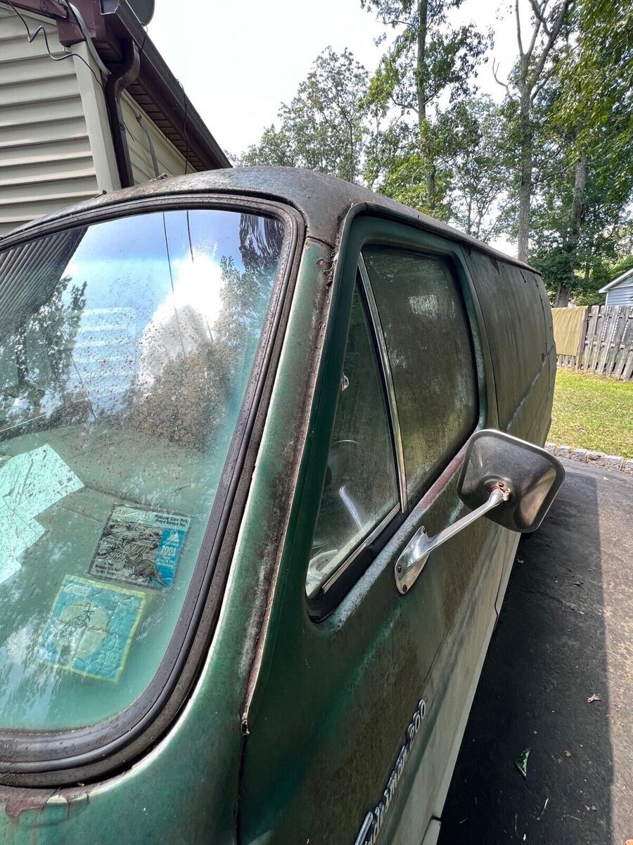 1976 Dodge Van B200 Tradesman - photo 2