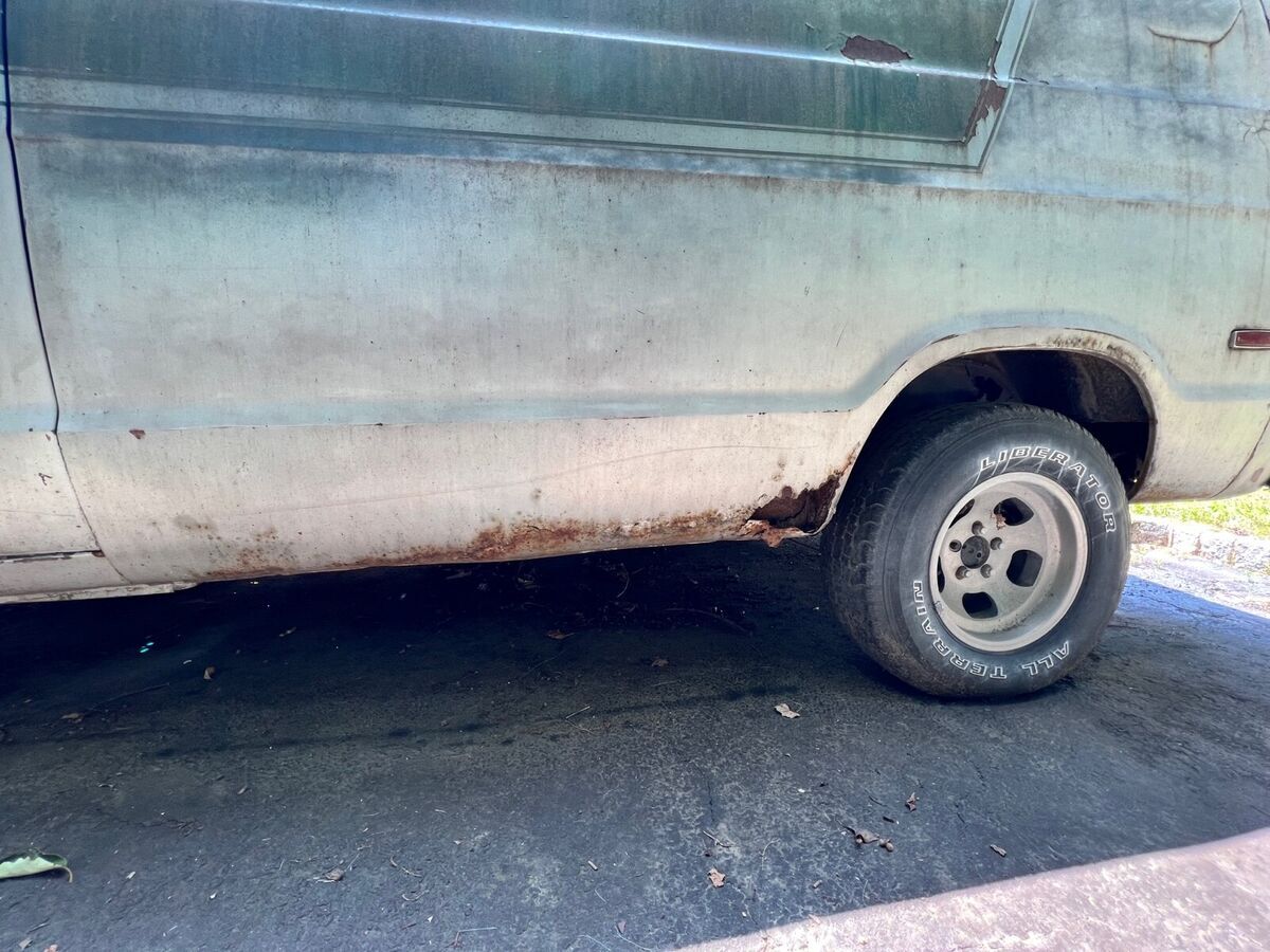 1976 Dodge Van B200 Street Van - photo 3