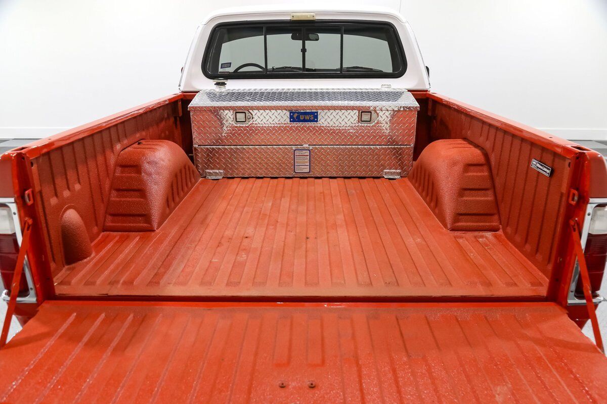1976 Dodge W100 - photo 12