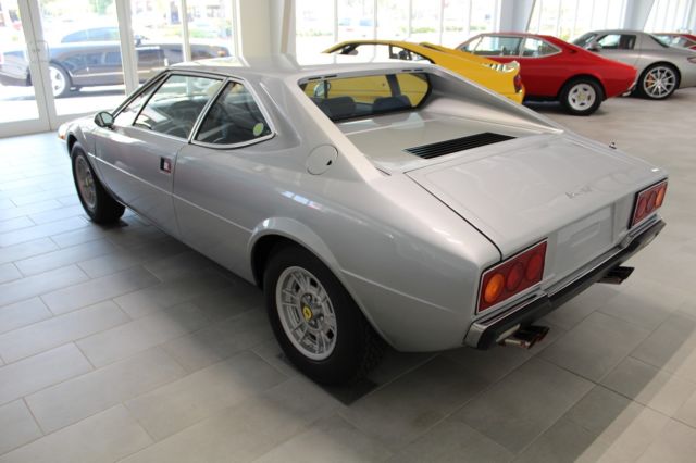 1976 Ferrari 308 GT4 - photo 5