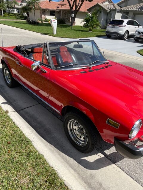 1976 Fiat 124 Spider 1800 - photo 2