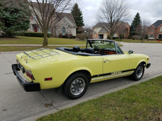 1976 Fiat 124 Spider Convertible - photo 7