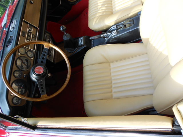 1976 Fiat 124 Spider - photo 11