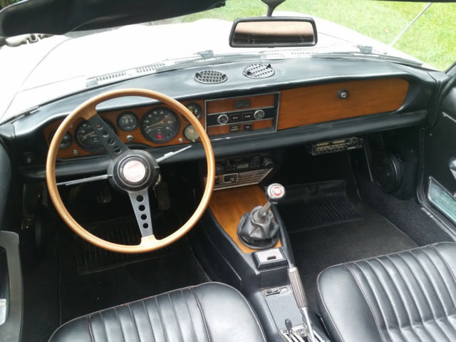 1976 Fiat 124 Spider Convertible 2-Door - photo 4