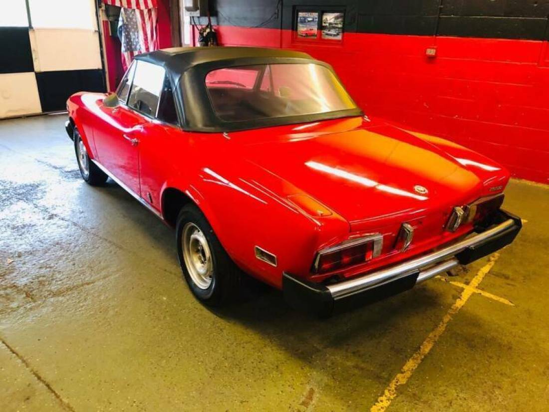 1976 Fiat 124 Spider - photo 10