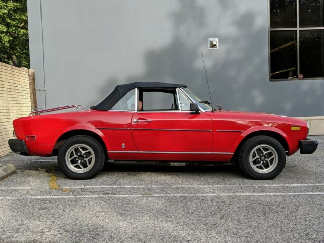 1976 Fiat 124 Spider - photo 3