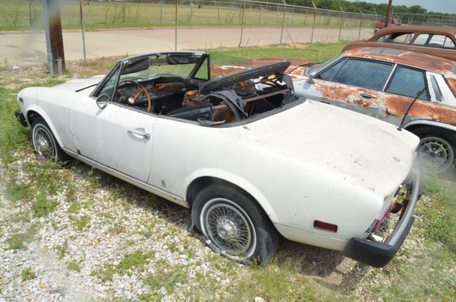 1976 FIAT SPIDER 124 FOR PARTS OR RESTORATION 1976 Fiat 124 Spider