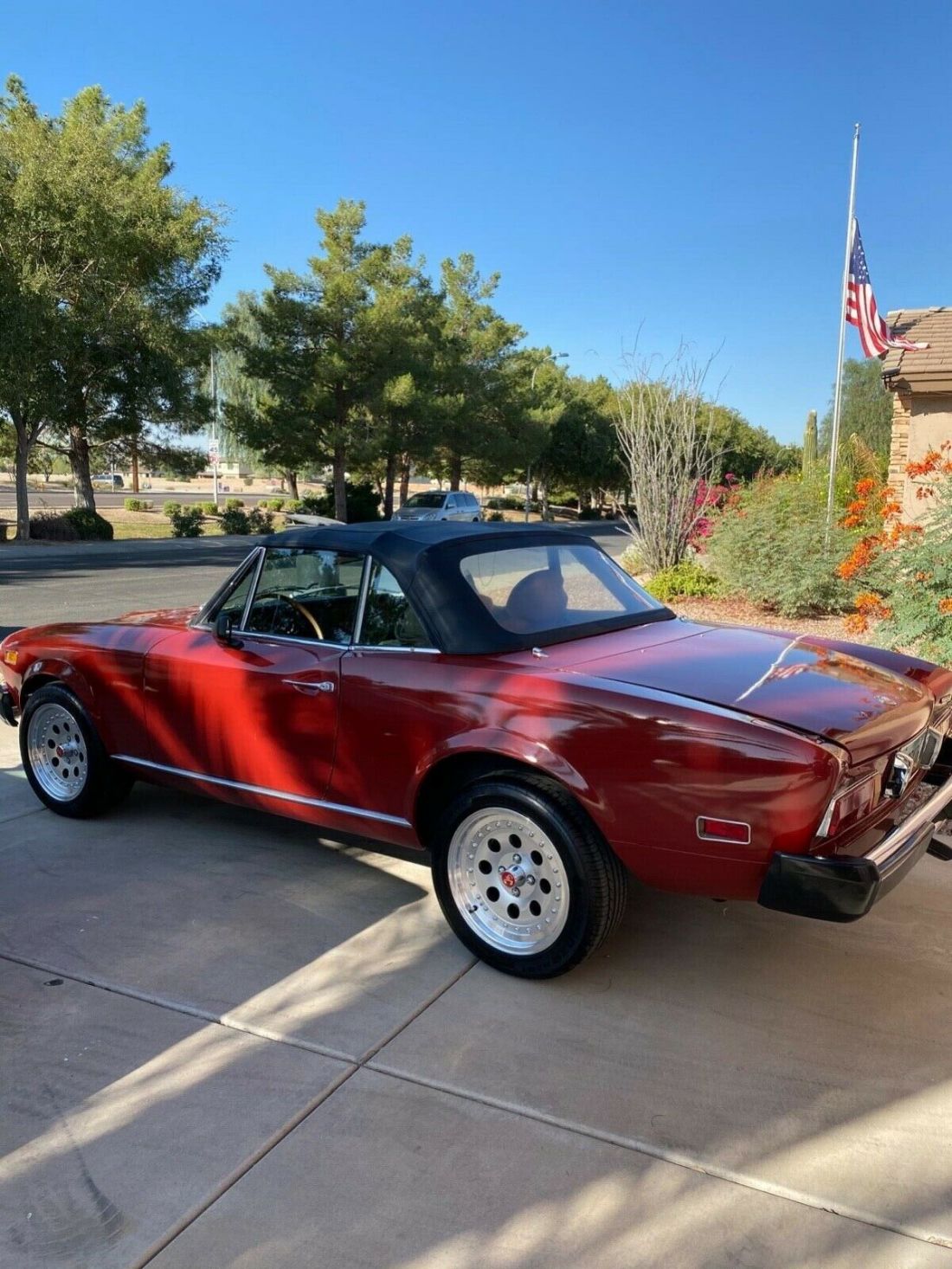 1976 Fiat 124 Spider - photo 2