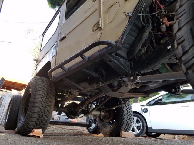 1976 Toyota Land Cruiser FJ-40 - photo 10