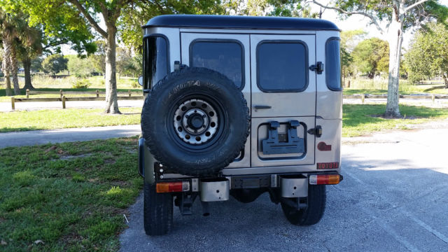 1976 Toyota Land Cruiser Truck - photo 3