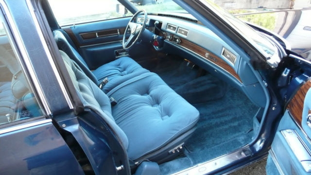 1976 Cadillac Fleetwood - photo 6