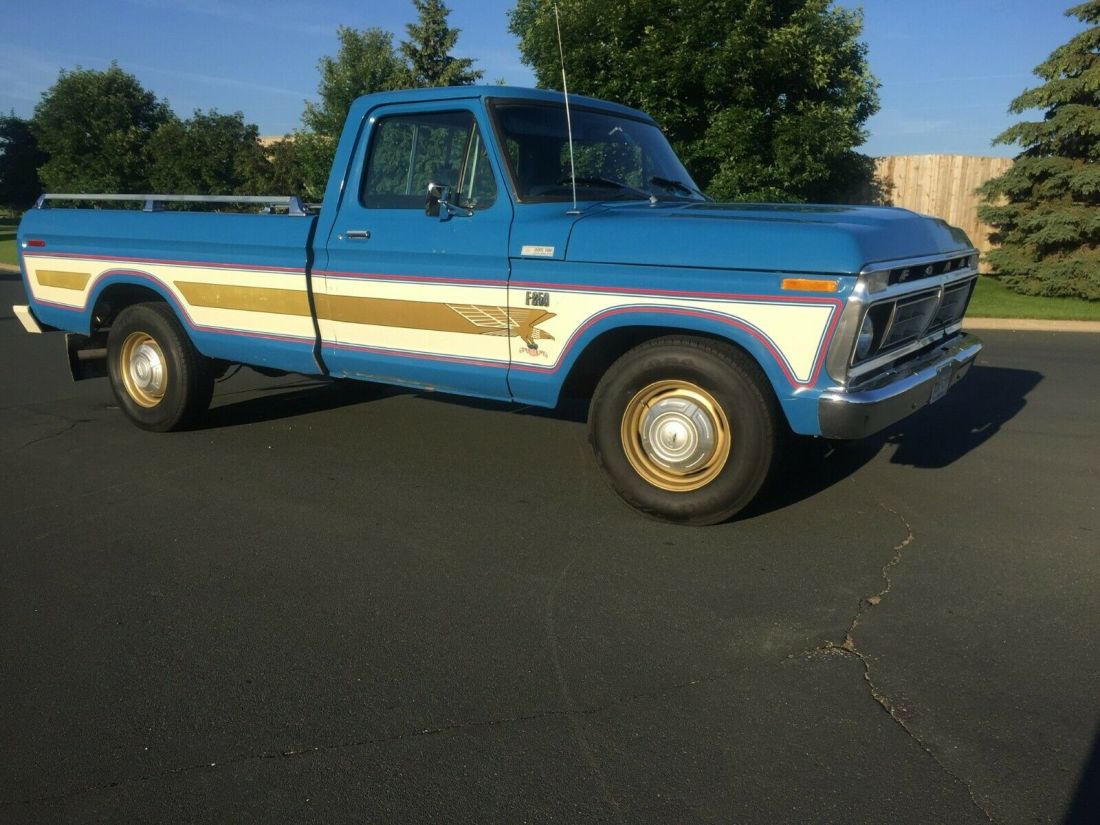 1976 Ford "Custom" F250 Bicentennial Edition Original Rust Free Pickup 1976 Ford F-250
