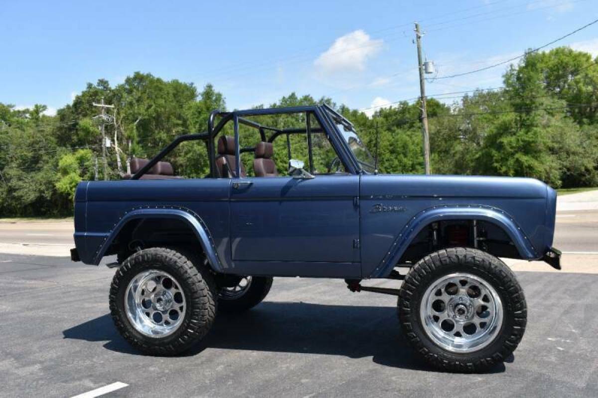 1976 Ford Bronco Custom - photo 9