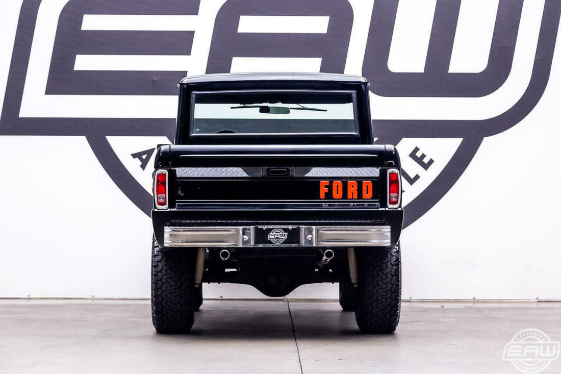 1976 Ford Bronco EXPLORER HALF CAB - photo 10