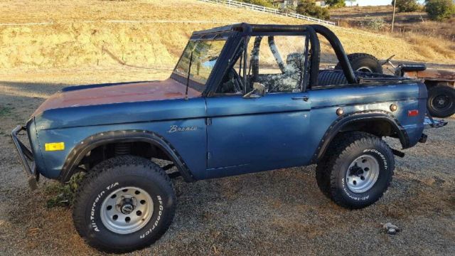 1976 Ford Bronco LOADED with FACTORY OPTIONS/Upgrades and Hard/Soft Tops 1976 Ford Bronco