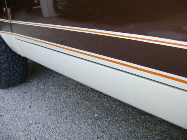 1976 Ford Bronco Ranger Sport Utility 2-Door - photo 10