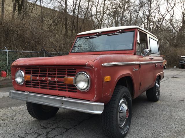 1976 Ford Bronco Base trim - photo 5