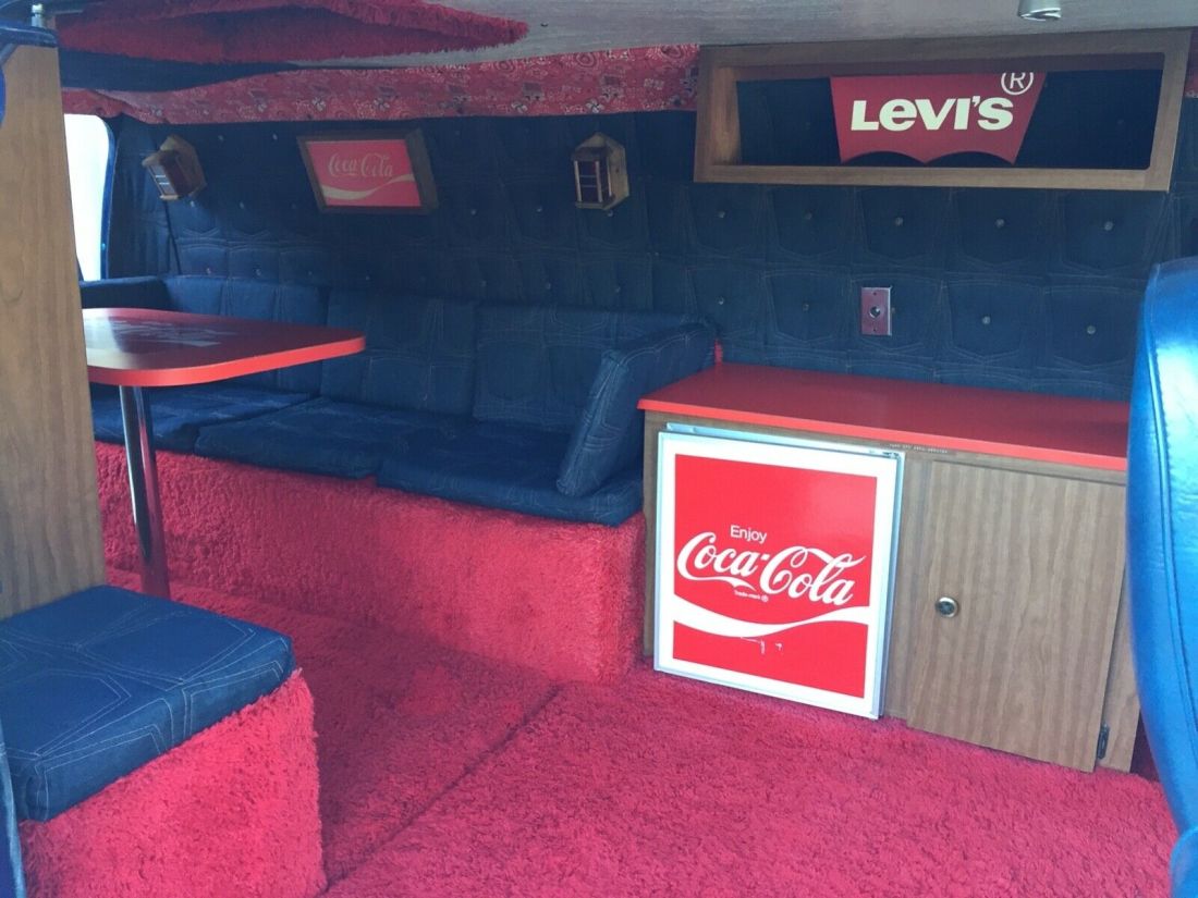 1976 Ford E-Series Van - photo 7