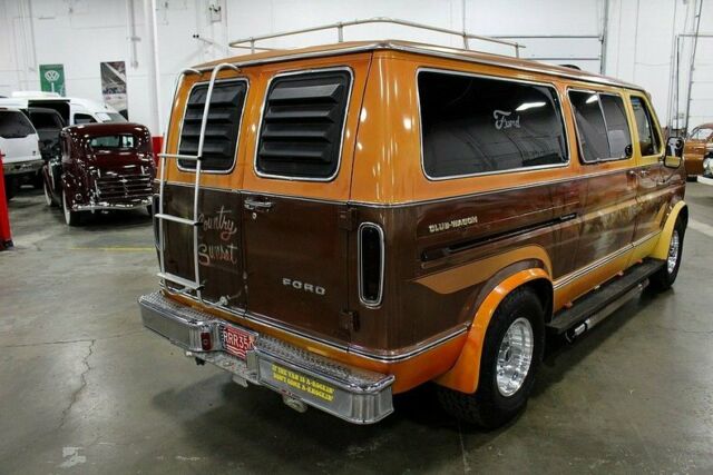 1976 Ford E-Series Van -- - photo 11