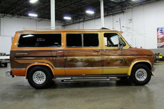 1976 Ford E-Series Van -- - photo 6