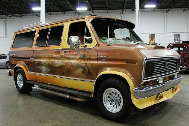 1976 Ford E-Series Van -- - photo 7