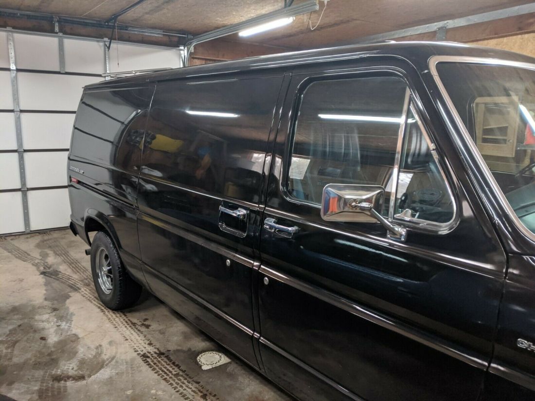 1976 Ford E-Series Van Chateau - photo 5