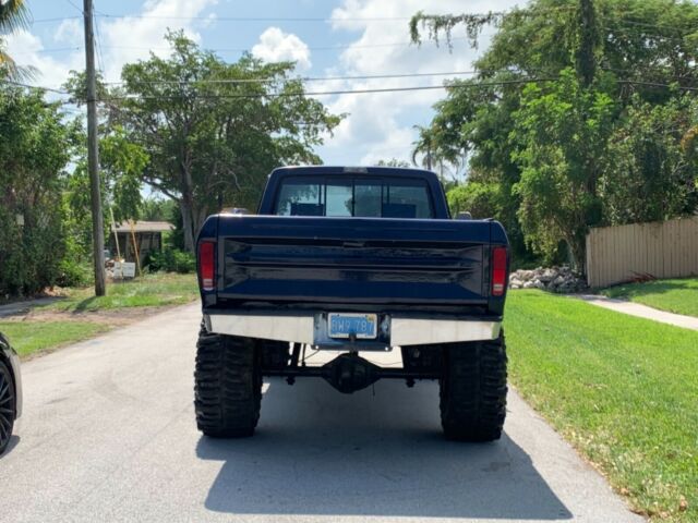 1976 Ford F-100 Classic Survivor 4x4 Lifted Pickup Truck - photo 5