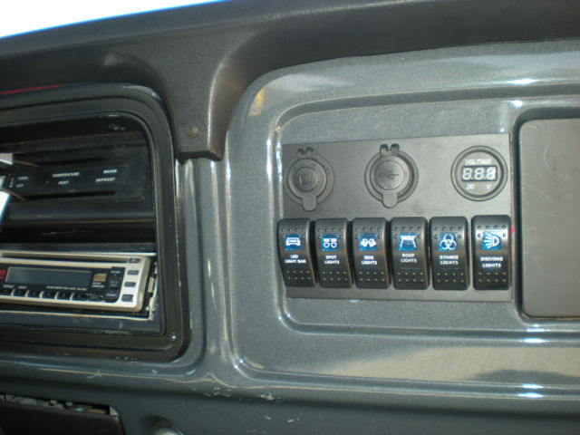 1976 Ford F-100 Ranger XLT Standard Cab Pickup 2-Door - photo 12
