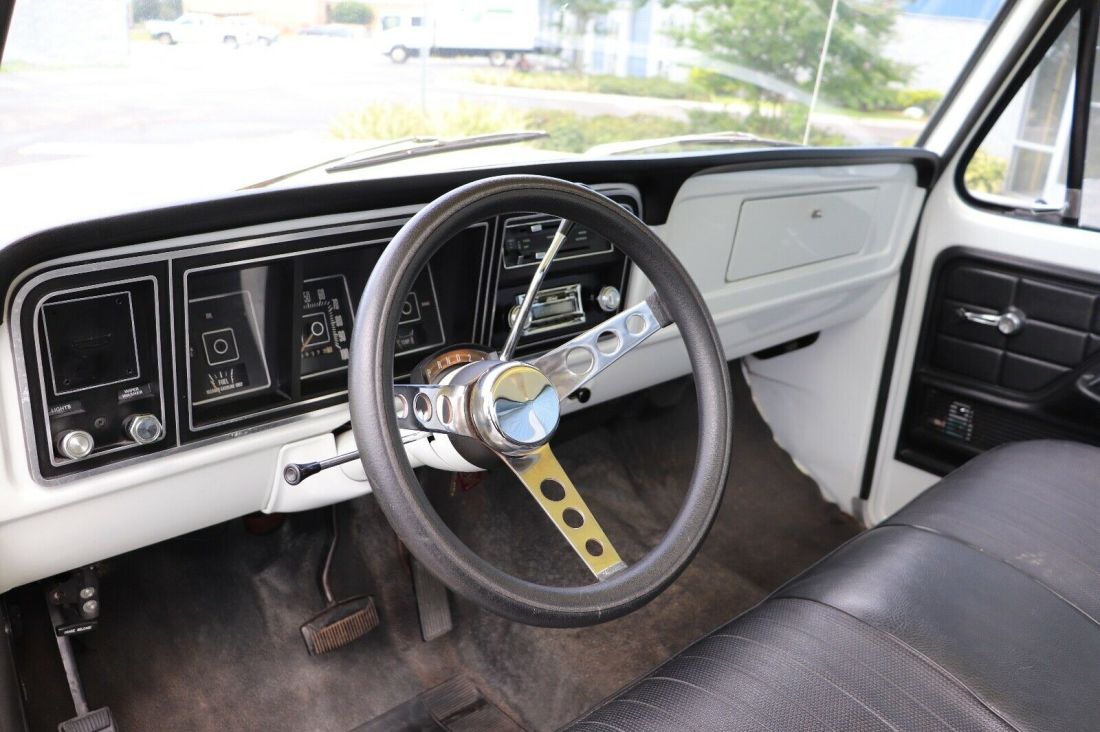 1976 Ford F-100 Restored Pickup Truck Automatic F100 80+ HD Pics - photo 13
