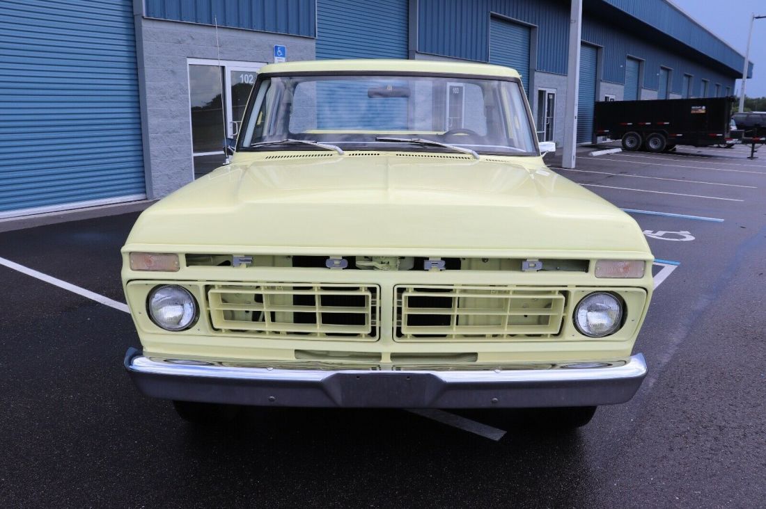 1976 Ford F-100 Restored Pickup Truck Automatic F100 80+ HD Pics - photo 7