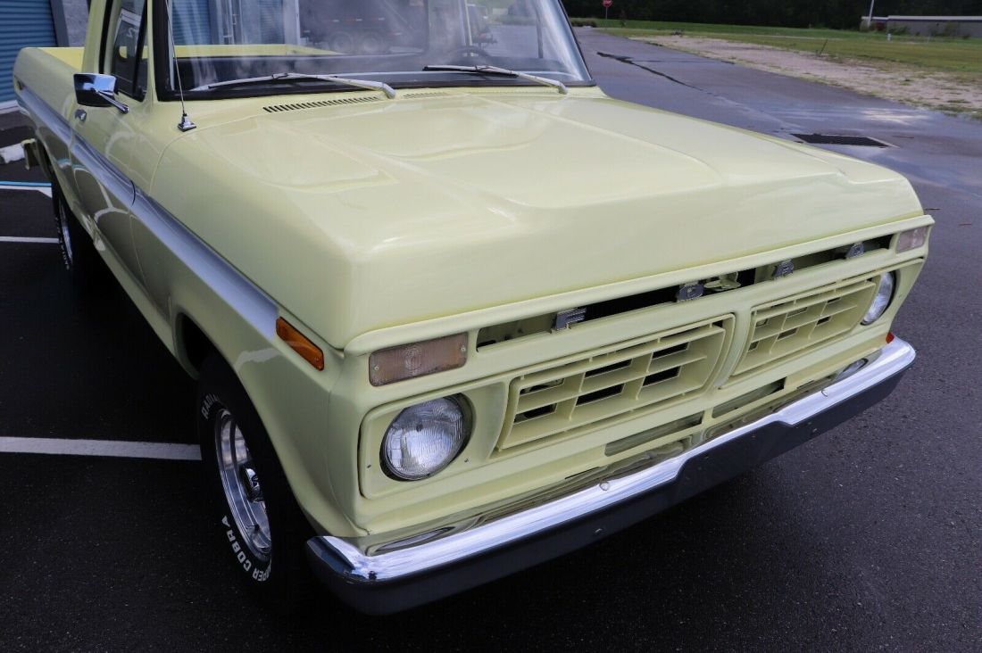 1976 Ford F-100 Restored Pickup Truck Automatic F100 80+ HD Pics - photo 8