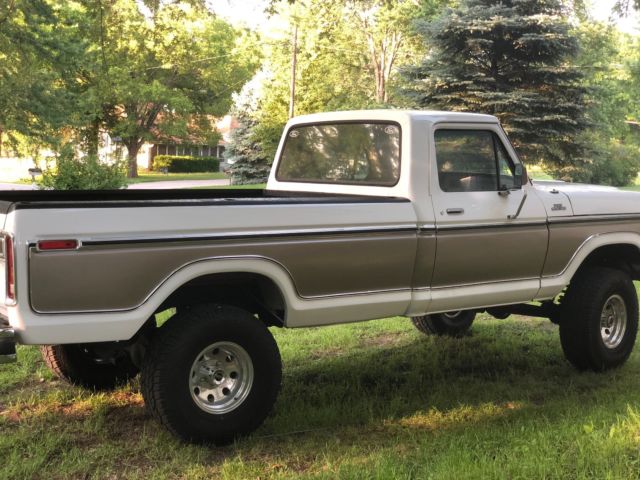 1976 Ford F-150 Custom - photo 8
