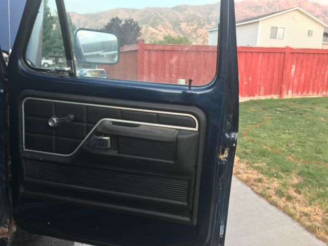 1976 Ford F-150 Custom - photo 6