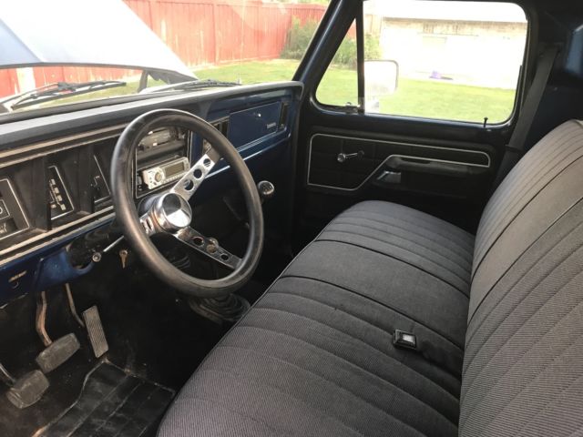 1976 Ford F-150 Custom - photo 8