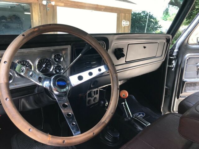 1976 Ford F-150 Step side short bed - photo 2