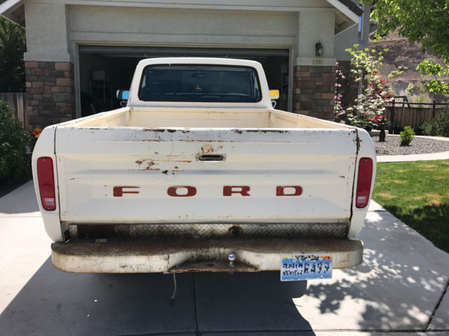 1976 Ford F-150 Custom - photo 6