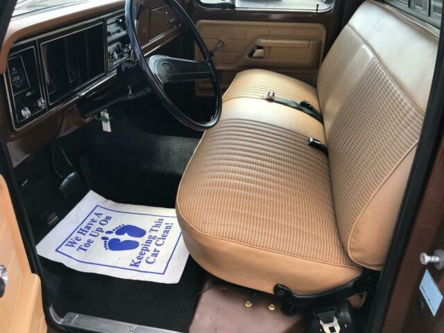 1976 Ford F-150 Custom - photo 12