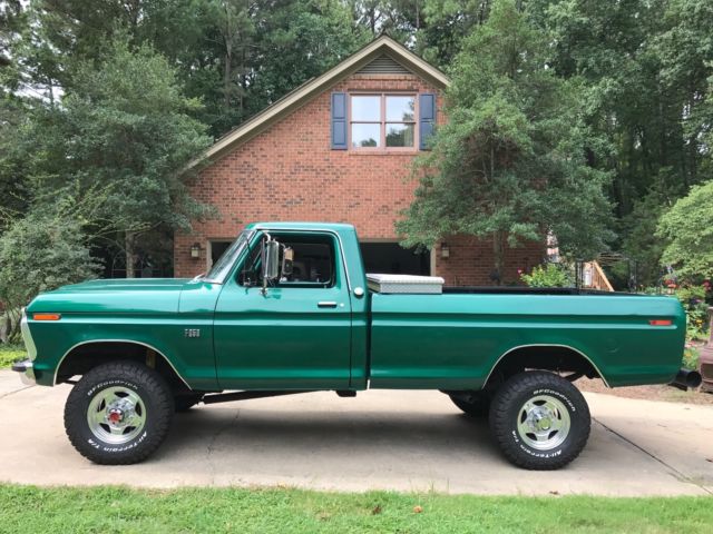 1976 Ford F-250 - photo 3