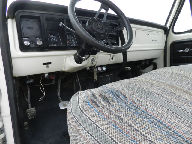 1976 Ford F-250 CUSTOM - photo 5