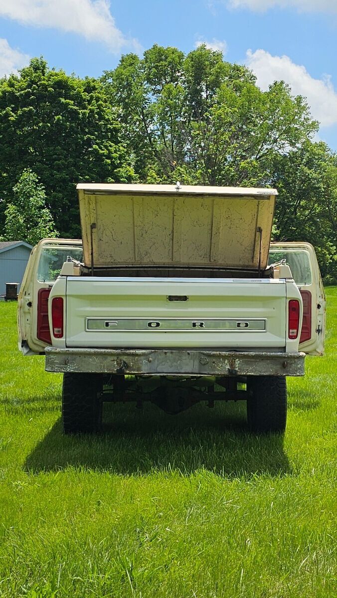 1976 Ford F-250 - photo 7