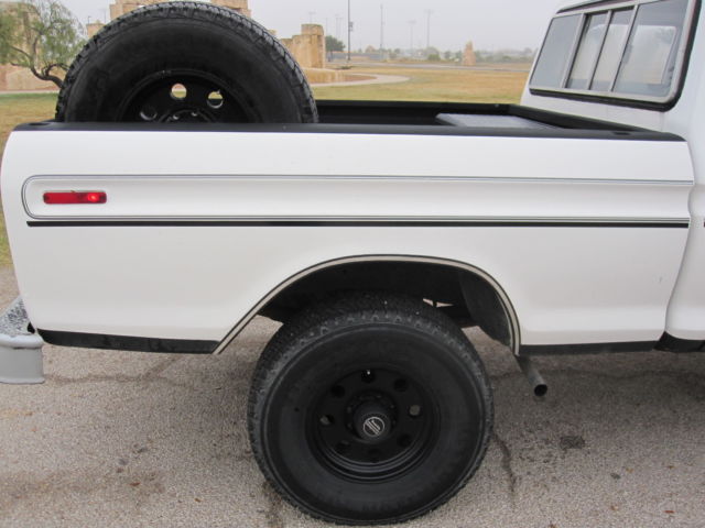 1976 Ford F-250 Custom - photo 10