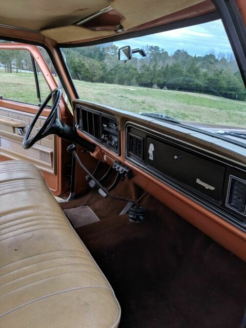 1976 Ford F-250 - photo 5